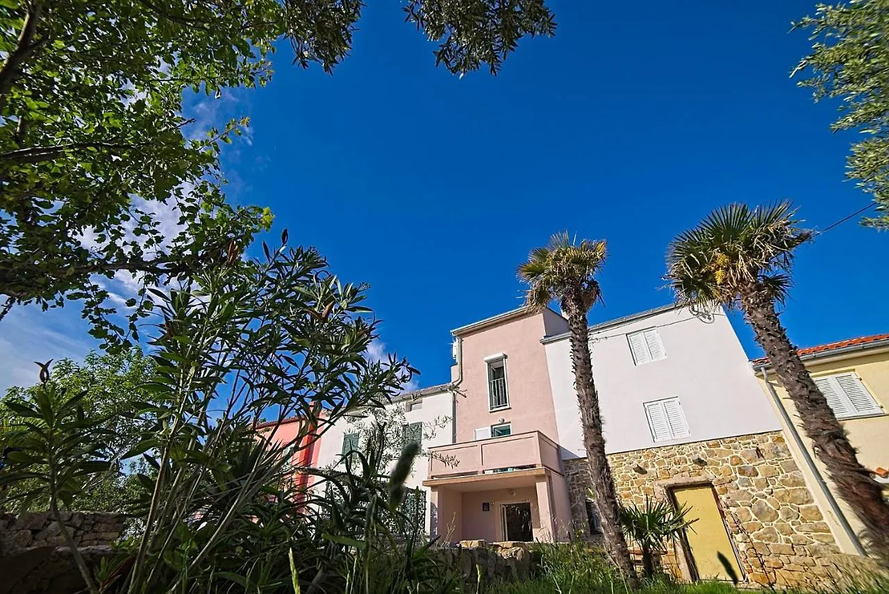 Holiday home Holiday House Rab Kampor
